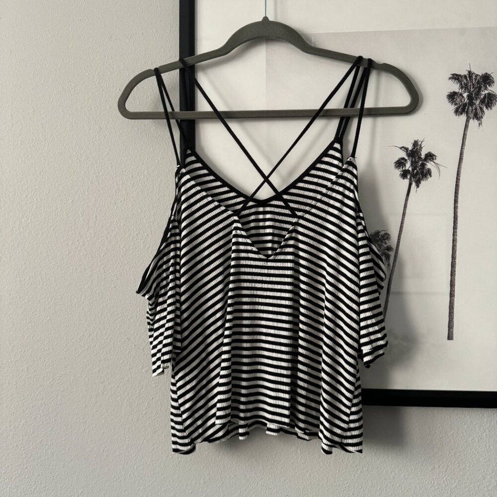 Urban Outfitters | EUC Off Shoulder Short Sleeve Crop Top in Black/White Medium - Picture 5 of 6